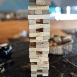 Luna Pizzeria - More Jenga