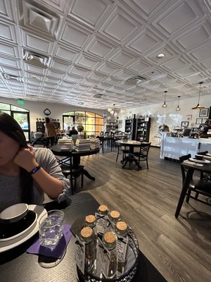 Drink Me! Tea Room by null