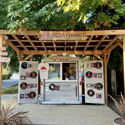 Give Pizza Chance - Great decor!