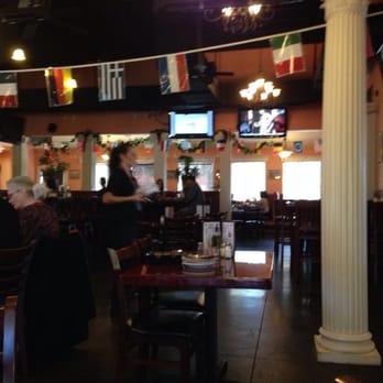 Bella Roma Grill - Another busy day at Bella Roma. It stays busy because it's truly amazing Italian food. - Italian Near Me - Rome, Georgia