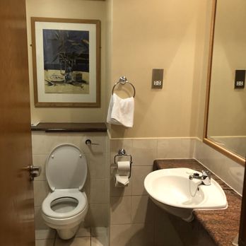 Tullamore Court Hotel - Hotels Near Me - Tullamore, OY