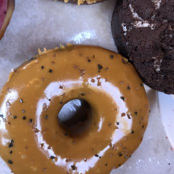 Donut Dynamite - Salted caramel - Donuts Near Me - Wailuku, Hawaii