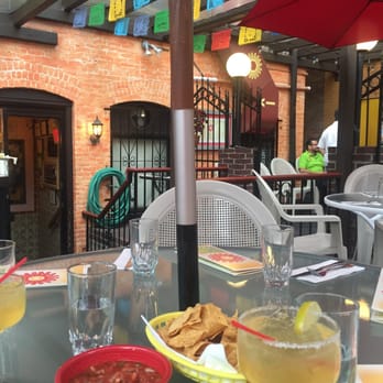 Cafe Sol Azteca - Great outdoor patio! - Mexican Near Me - Newton, Massachusetts Cafe Sol Azteca - Great outdoor patio! - Mexican Near Me - Newton, Massachusetts