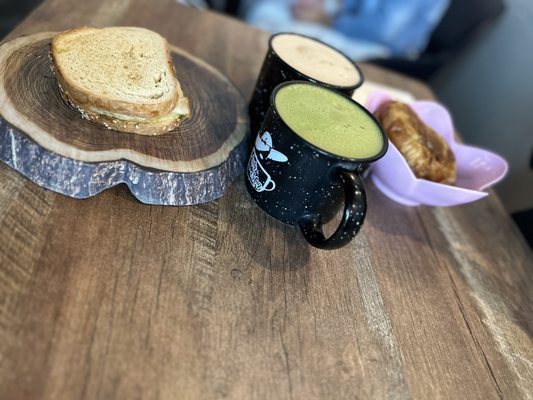Lady and the Mug by null