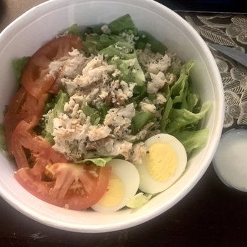 Buffalo Wild Wings - Poor excuse for a Cobb salad, with almost NO dressing - Chicken Wings Near Me - Lakeland, Florida