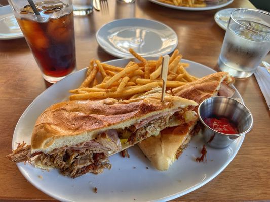 Freda's Fine Food & Drink by null