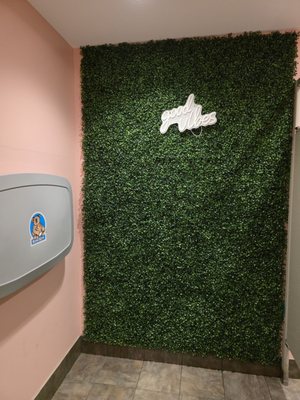 New England's Tap House Grille by null