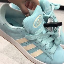 Foot Locker - Do they have these