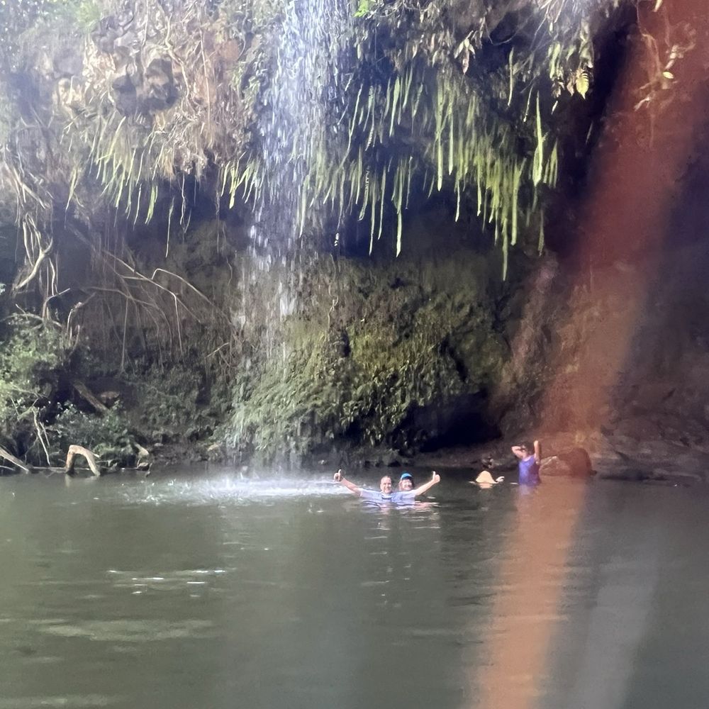 Twin Falls Trail - Hiking Near Me - Haiku, Hawaii Twin Falls Trail - Hiking Near Me - Haiku, Hawaii