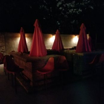 Gunny's Mill - Beautiful outside - Dive Bars Near Me - Springfield, Missouri