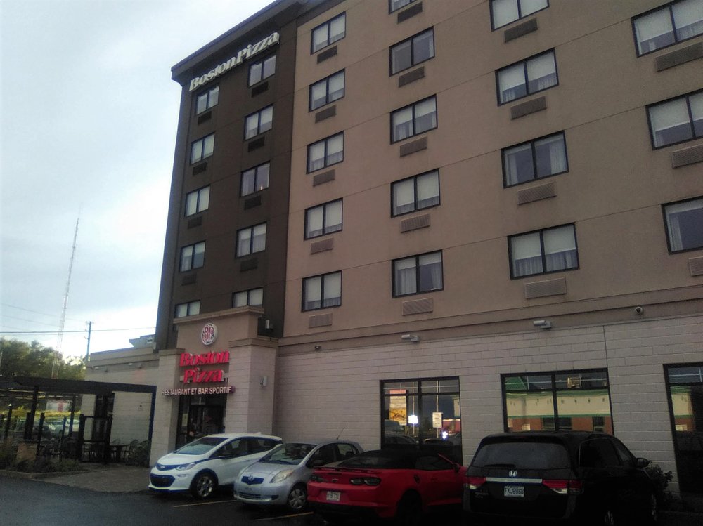 HÔTEL MUST Updated September 2024 30 Photos 1345 Route de l