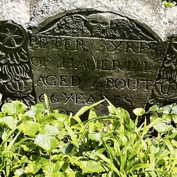 Hub Town Tours - Death head commonly seen on Puritan's grave markers - Historical Tours Near Me Hub Town Tours - Death head commonly seen on Puritan's grave markers - Historical Tours Near Me