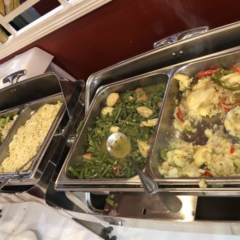 Dooky Chase's Restaurant - Lunch buffet - green beans, potatoes, mixed veggies - Cajun/Creole Near Me - New Orleans, Louisiana