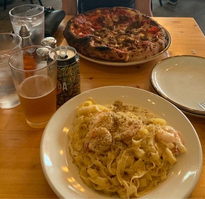 Tamboli's Pasta & Pizza by null