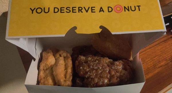 Donut Palace by null