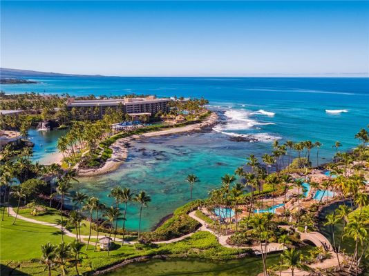 Hilton Waikoloa Village by null