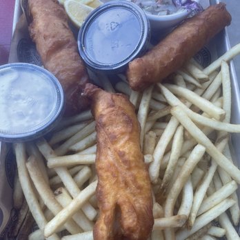 Del's Hideout - Fish and chips - Barbeque Near Me - San Diego, California Del's Hideout - Fish and chips - Barbeque Near Me - San Diego, California