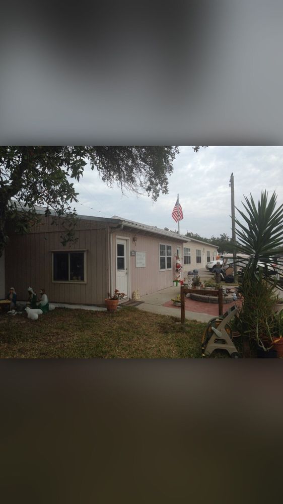 FULTON OAKS RV PARK Updated August 2024 1301 Lone Star Rd, Fulton