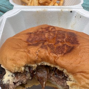Maya Rosa - OG - Burgers Near Me - Sanford, Florida Maya Rosa - OG - Burgers Near Me - Sanford, Florida