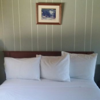 Westcliff Lodge - Hotels Near Me - Hood River, Oregon Westcliff Lodge - Hotels Near Me - Hood River, Oregon
