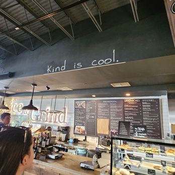 Living Green Cafe - Juice Bars & Smoothies Near Me - Boca Raton, Florida