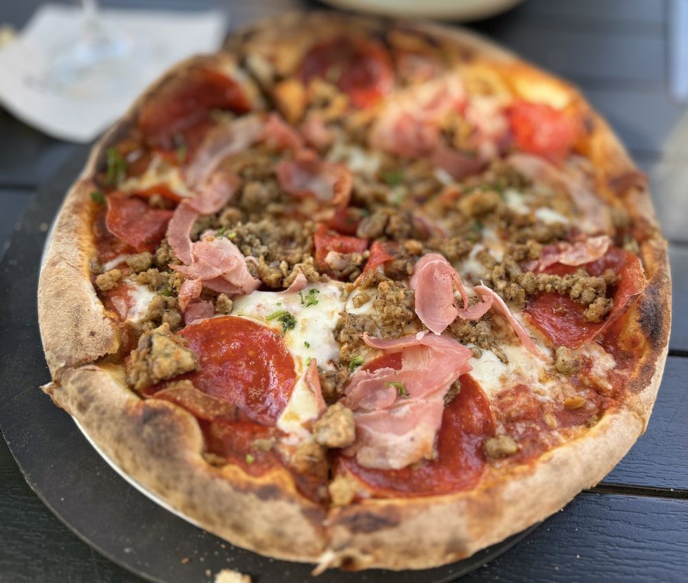 Cork & Pig Tavern