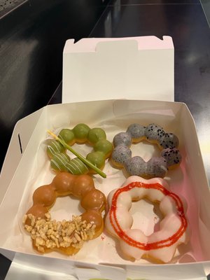 Mochi Mochi Donut by null