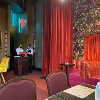 Ruby Chow's - Entrance - Asian Fusion Near Me - Atlanta, Georgia