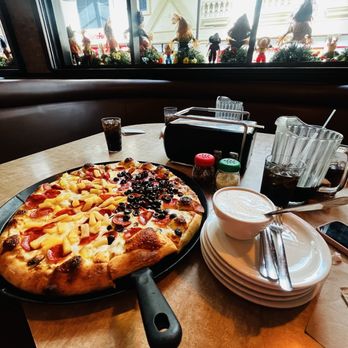 Rick's New York Style Pizza - Lunch!!! - Pizza Near Me - Lodi, California Rick's New York Style Pizza - Lunch!!! - Pizza Near Me - Lodi, California