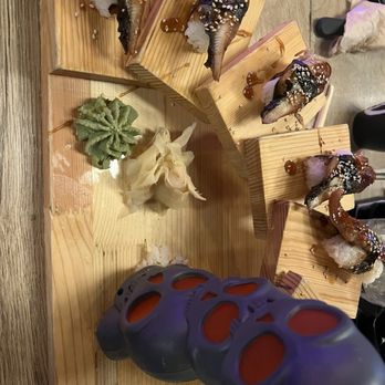 Happy Fish Sushi - Eel nigiri - Sushi Bars Near Me - Pembroke Pines, Florida