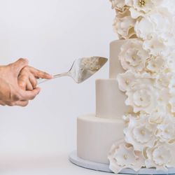 4-tier Penelope Signature Wedding Cake, Serves 125 guests