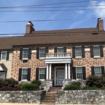 Historic Smithton Inn - Bed & Breakfast Near Me - Ephrata, Pennsylvania