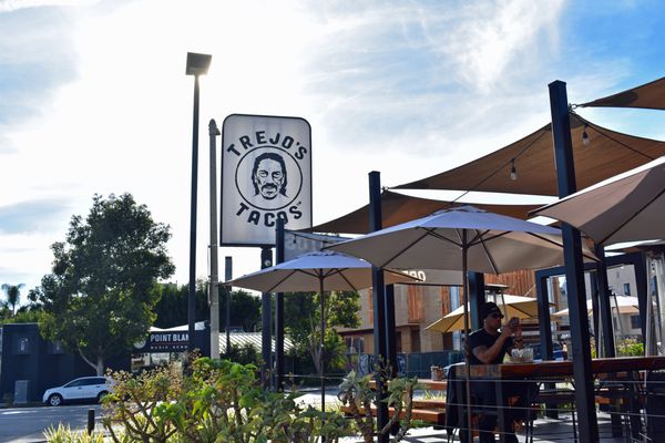 Trejo's Tacos - La Brea Ave by null