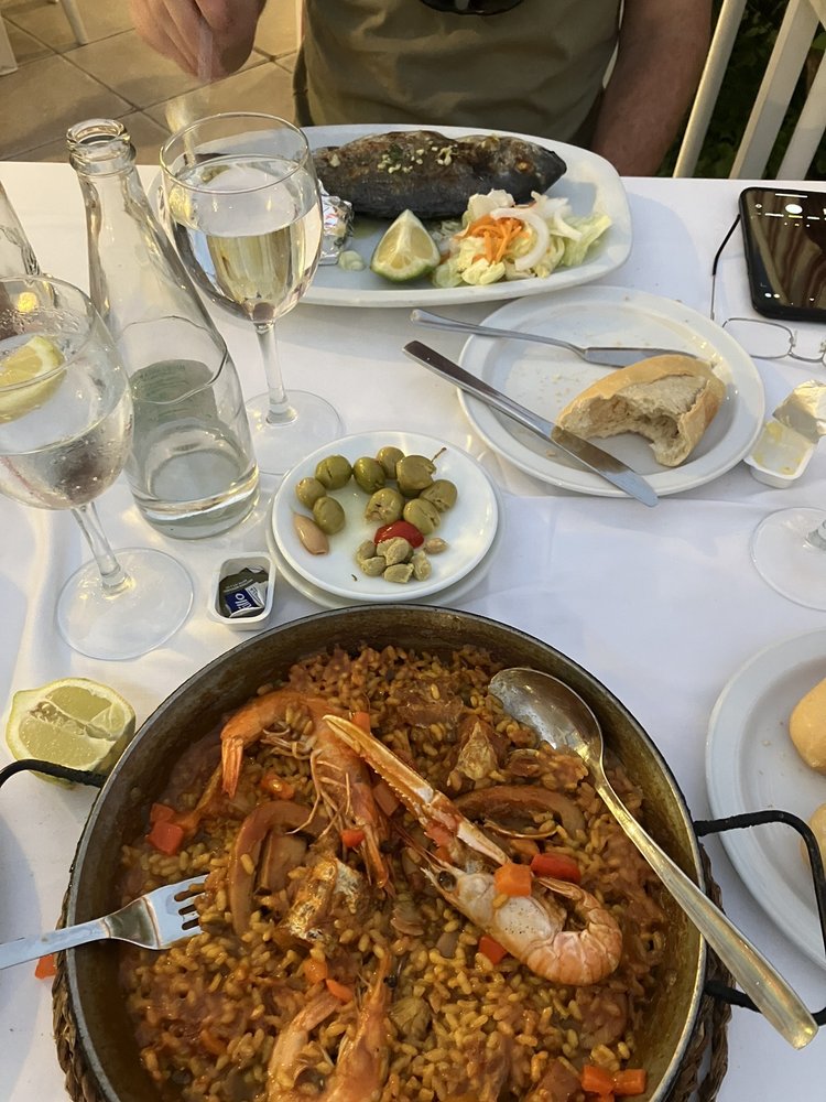 LA PAELLA Updated October 2024 12 Photos Paseo Marítimo