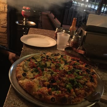 Uncle Tony's - Yum half create your own, half veggie supreme, and Fakhafina hookah - Italian Near Me - Valley Glen, California