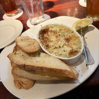 Pappadeaux Seafood Kitchen - Lump Crab and Spinach Dip - Cajun/Creole Near Me - Marietta, Georgia