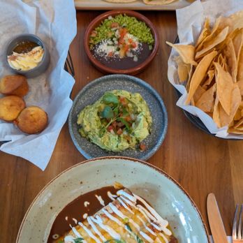 Nada - Mexican Near Me - Cincinnati, Ohio