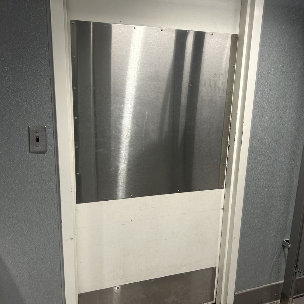 get go - Bathroom door on the inside ... does this keep the door clean and easy to wash when you have grubby hands? - Gas Stations Near Me - Elyria, Ohio