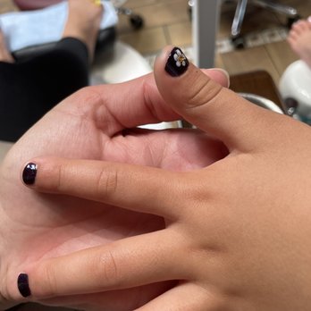 Mississippi Nails - Nail Salons Near Me - Portland, Oregon Mississippi Nails - Nail Salons Near Me - Portland, Oregon