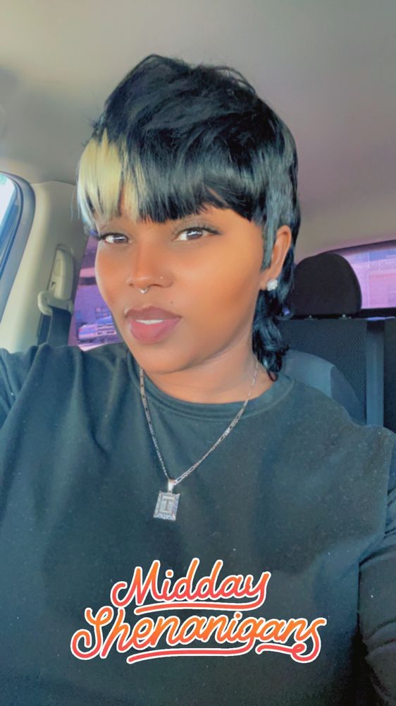 WEAVEMASTER PORSCHA 111 S Cedar Ridge, Duncanville, Texas Hair