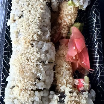 Sakura - Captain Crunch Roll ($15) 8 pieces - Japanese Near Me - Ardmore, Oklahoma