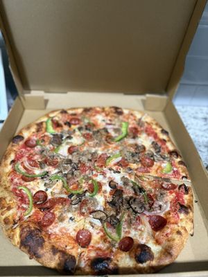 MTH Pizza by null