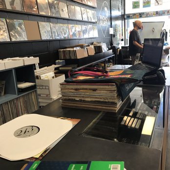 Phono Select Records - Counter - Music & DVDs Near Me - Sacramento, California Phono Select Records - Counter - Music & DVDs Near Me - Sacramento, California