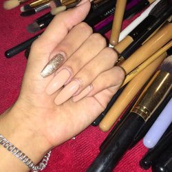 Beauty Island Salon - Needed a fill no me juzguen