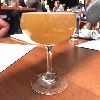 Cindy's Rooftop - French 75 - New American Near Me - Chicago, Illinois Cindy's Rooftop - French 75 - New American Near Me - Chicago, Illinois