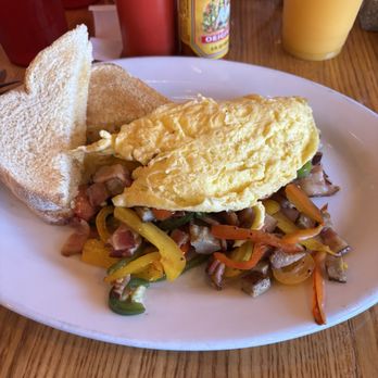 Cafe 25:35 - Omelette - American Near Me - Buckeye, Arizona