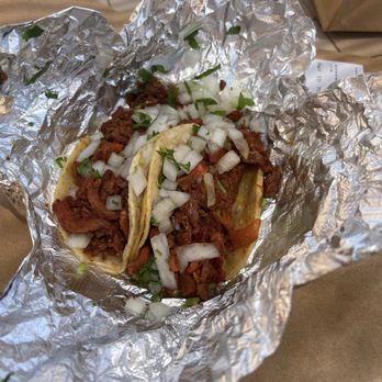 Mercado Gonzalez - Al pastor tacos - Mexican Near Me - Costa Mesa, California