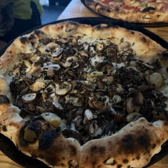Sei Pizza Bar - Mushroom pizza - Pizza Near Me - Los Angeles, California Sei Pizza Bar - Mushroom pizza - Pizza Near Me - Los Angeles, California