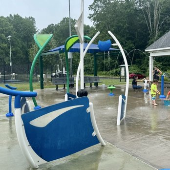 Eisenhower Park - Splash pad - Parks Near Me - Milford, Connecticut Eisenhower Park - Splash pad - Parks Near Me - Milford, Connecticut