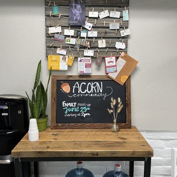 Acorn Chiropractic Club - Table at entrance - Chiropractors Near Me - Napa, California